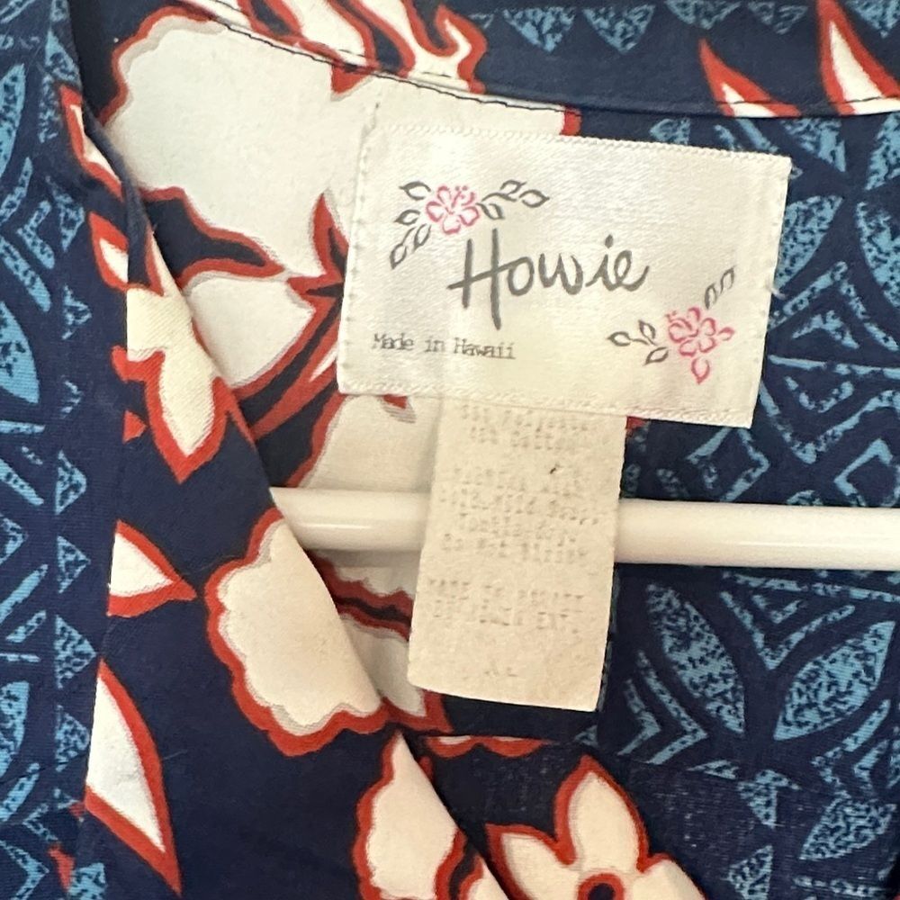 Men's Y2K Floral Hawaiian Shirt Blue White Red Vintage Howie made in Hawaii XL - Picture 2 of 3
